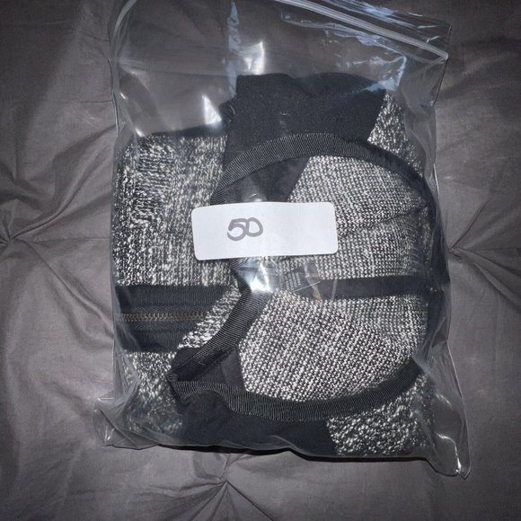 Eileen Fisher Cropped Tweed Zip Knit Sweater Jacket Black Gray Pockets Large - Picture 12 of 12